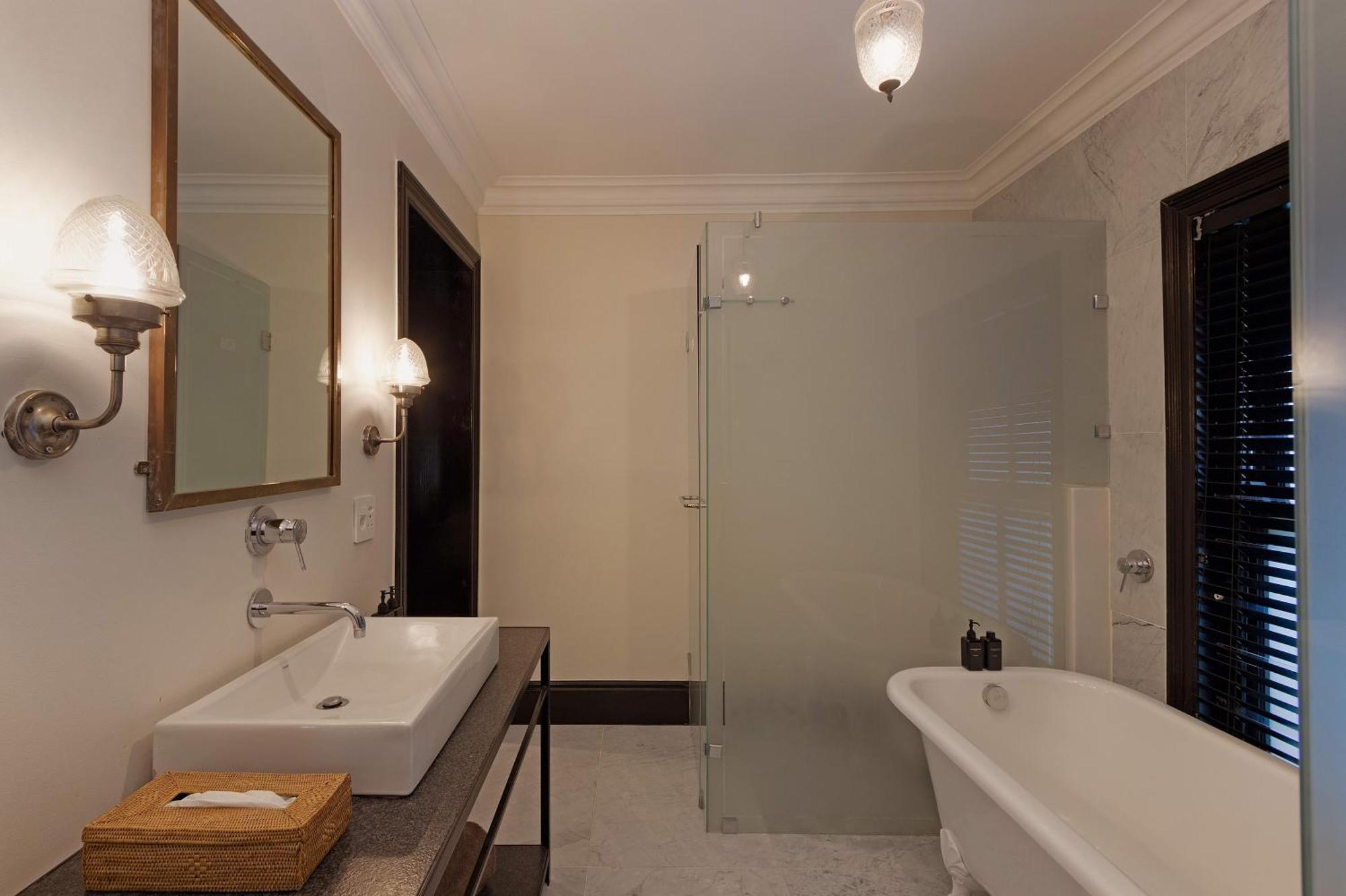 Molenvliet Vineyards Hotel สเตลเลนบอช ภายนอก รูปภาพ