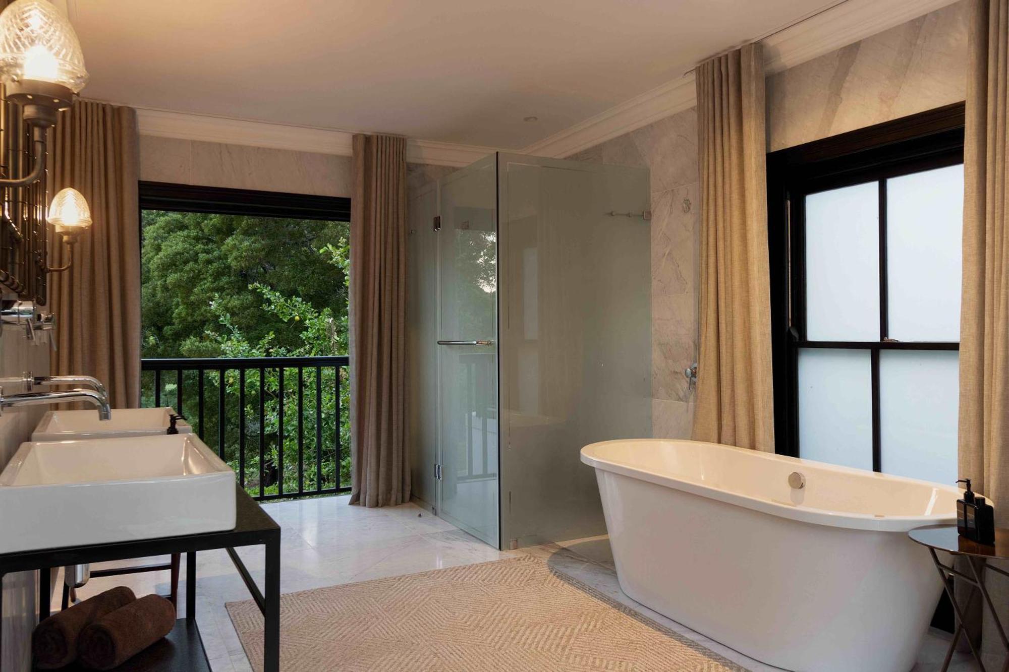 Molenvliet Vineyards Hotel สเตลเลนบอช ภายนอก รูปภาพ