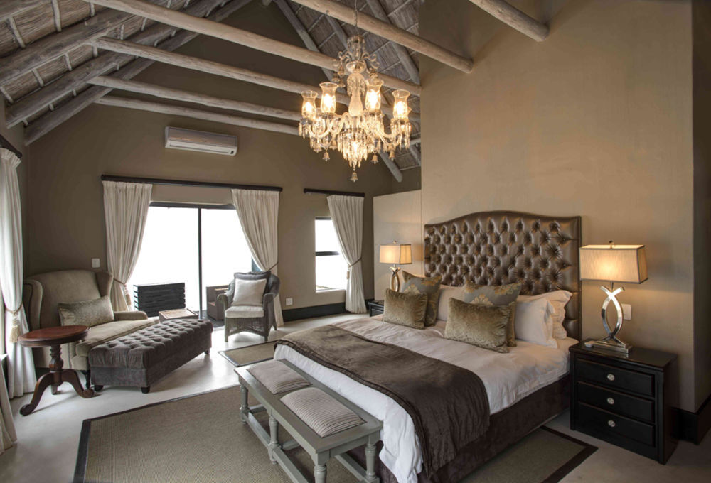Molenvliet Vineyards Hotel สเตลเลนบอช ภายนอก รูปภาพ