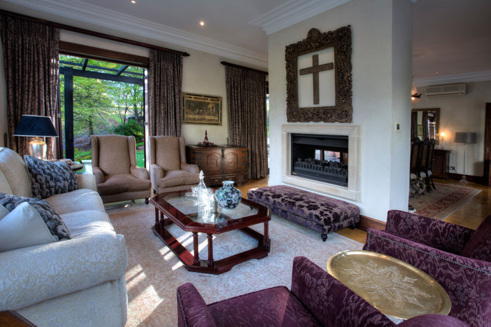 Molenvliet Vineyards Hotel สเตลเลนบอช ภายนอก รูปภาพ
