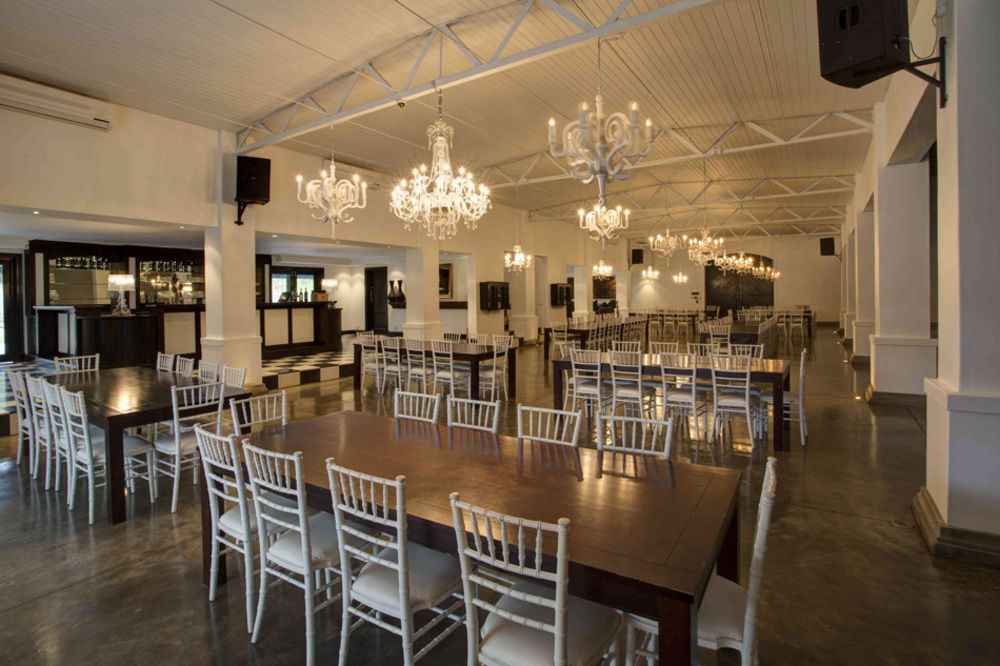 Molenvliet Vineyards Hotel สเตลเลนบอช ภายนอก รูปภาพ